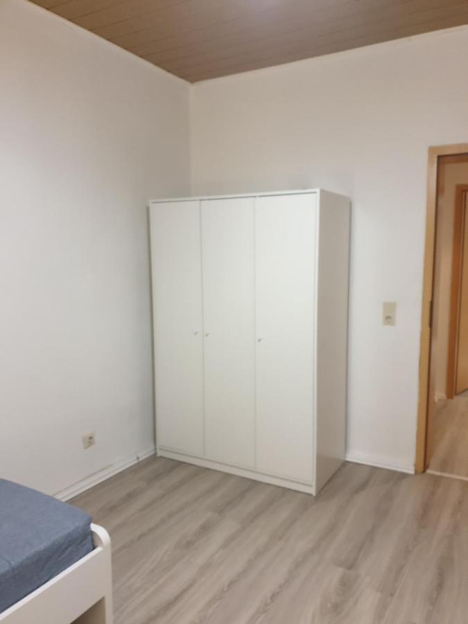 Fewo Nina 3 - Monteurwohnung Weissenfels Exterior photo